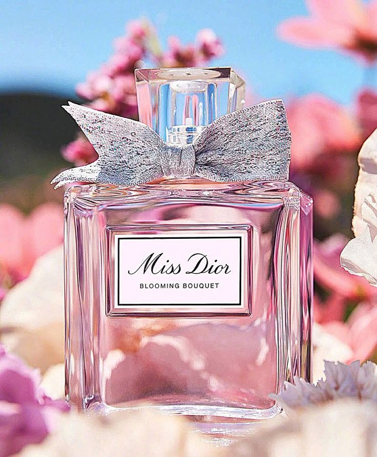 MISS DIOR  blooming bouquet